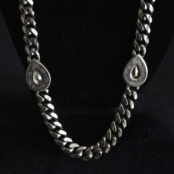 Ornate Metal Necklace With Vauxhall Pink Stones Vintage Costume Jewelry - Picture 2 of 8